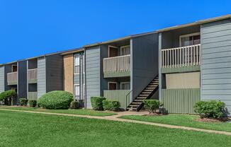 Imperial Landing -  Apartments in Houston, TX