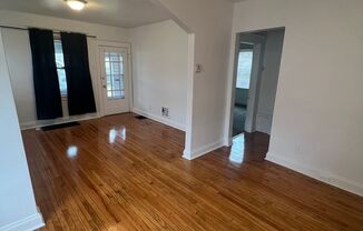 2 beds, 1 bath, $1,450