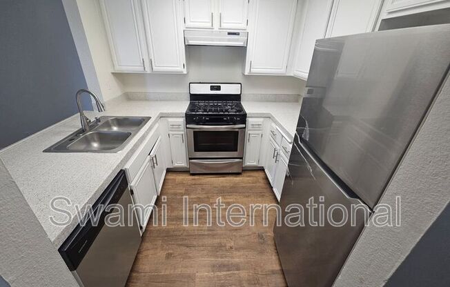 926 N. Wilmington Blvd.