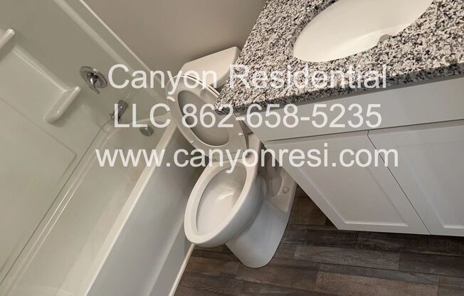 Charming single family house!3bedrooms, 2.5bathrooms