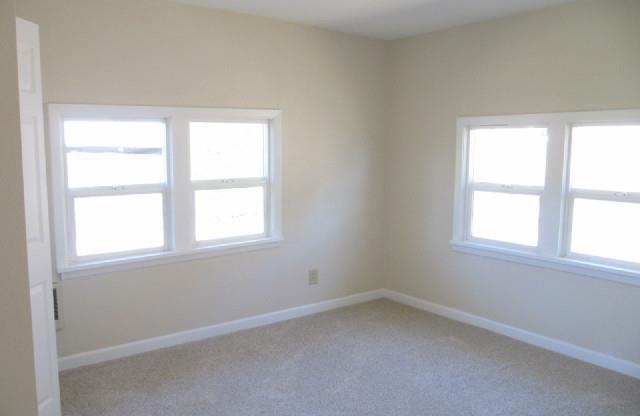 2 beds, 1 bath, $1,695