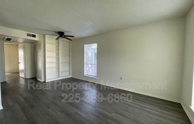 4726 EARL GROS AVE