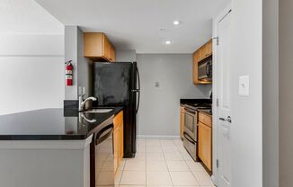 1225 13th St NW