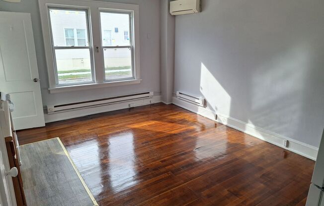 Studio, 1 bath, 500 sqft, $1,300, Unit 1160-A6