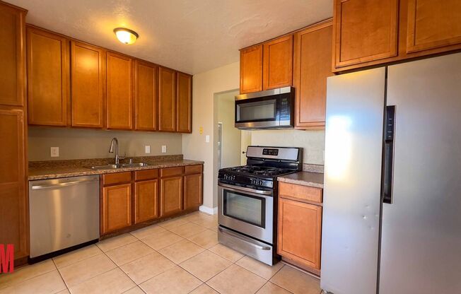 2 beds, 1 bath, $2,499, Unit 12341