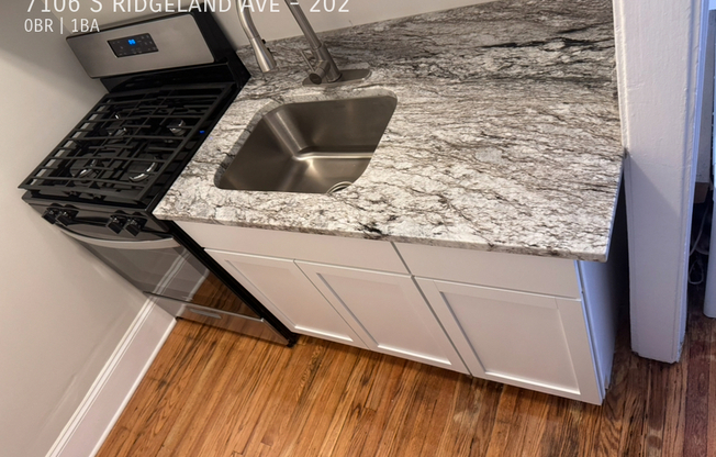 7106 S RIDGELAND AVE