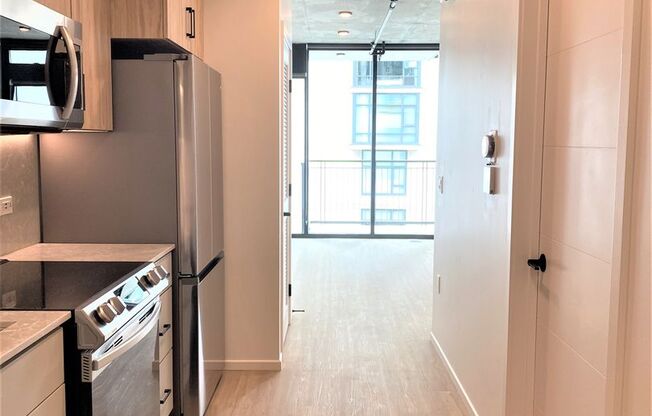 Studio, 1 bath, 464 sqft, $2,445, Unit 411