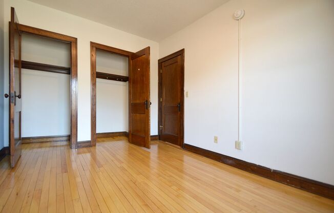1 bed, 1 bath, 410 sqft, $965, Unit 19 - 201
