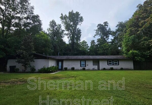 3306 TANGLEWOOD DR