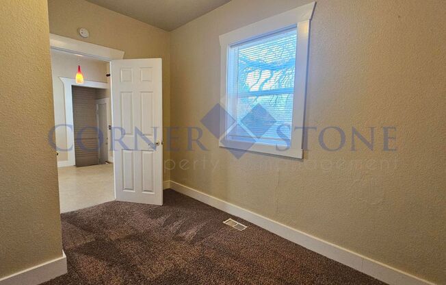 3 beds, 1 bath, $1,795