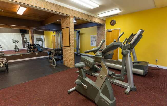 Fitness Center With Updated Equipment at Arbor Pointe Townhomes, Michigan