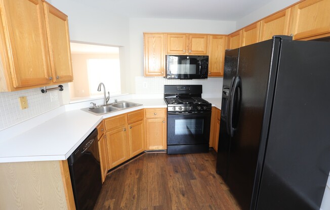 Ft Meade Area Military $100 off first month!