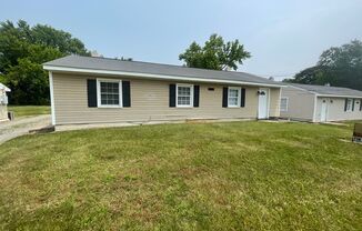 Newly Renovated One Bedroom Duplex - Water & Lawncare Included!
