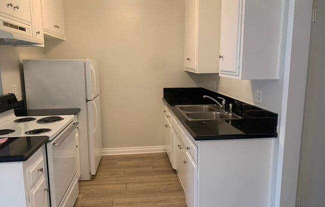 1 bed, 1 bath, $1,895, Unit 7