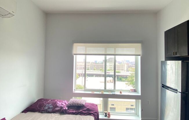 Studio, 1 bath, 400 sqft, $1,310, Unit 502