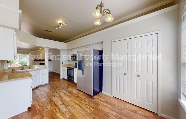 4434 COBBLEFIELD CIR W