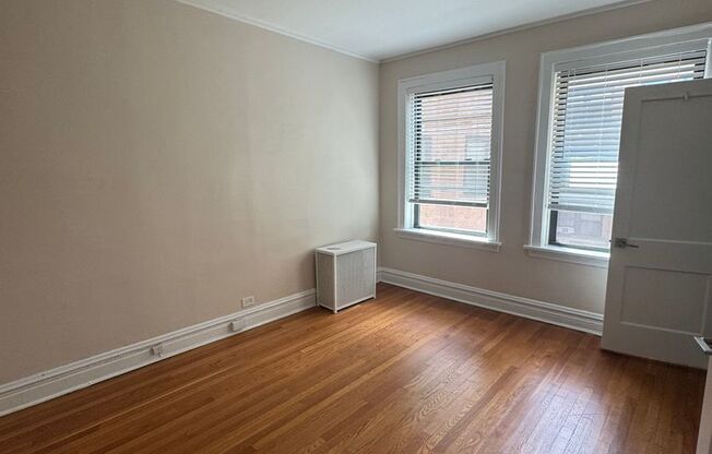 1 bed, 1 bath, 590 sqft, $1,745, Unit 615-2D