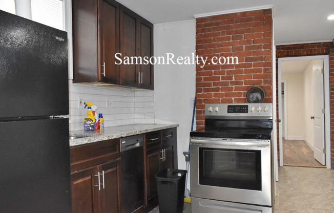 349 Thayer Street 2F