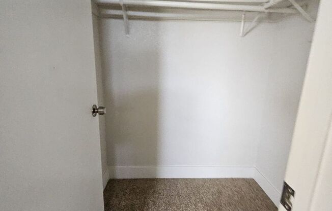 2 beds, 2 baths, 550 sqft, $1,395, Unit 206