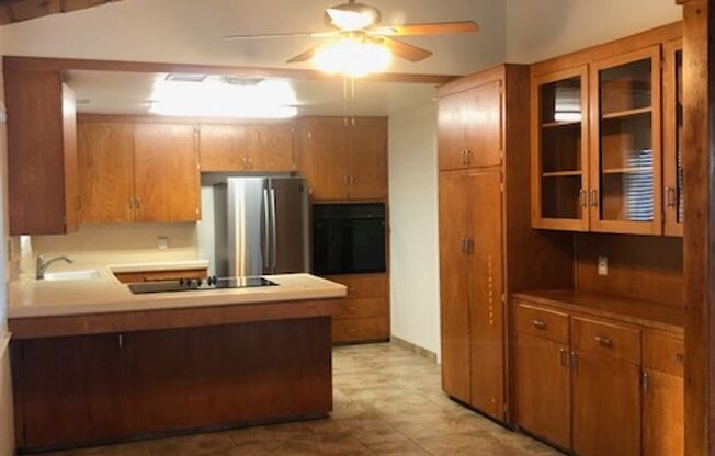 3 beds, 2 baths, $3,900