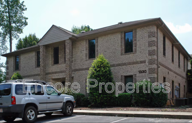 1330 SE MAYNARD RD