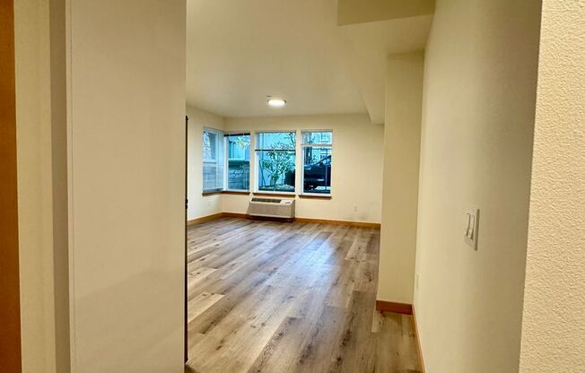 1 bed, 1 bath, 510 sqft, $1,650, Unit 1C