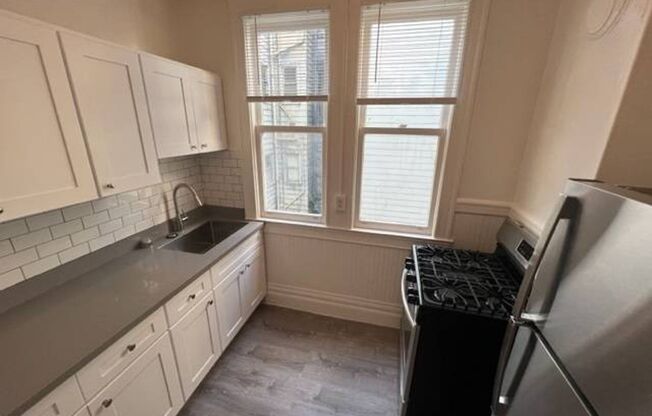 Studio, 1 bath, 340 sqft, $2,095