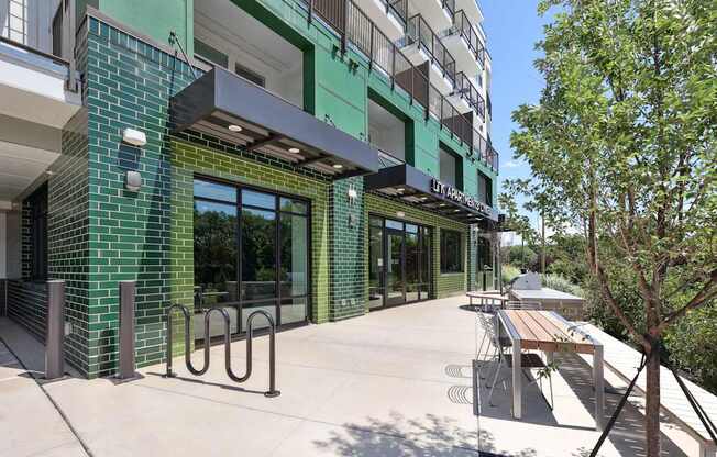 Link Apartments® CYKEL