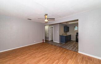 3 beds, 1 bath, $995, Unit 508-b