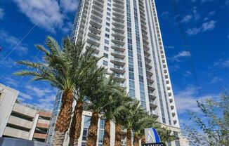 2 beds, 2 baths, $2,600, Unit # 3702