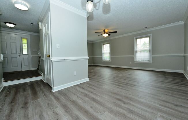 Close to Base, Beach and Downtown!