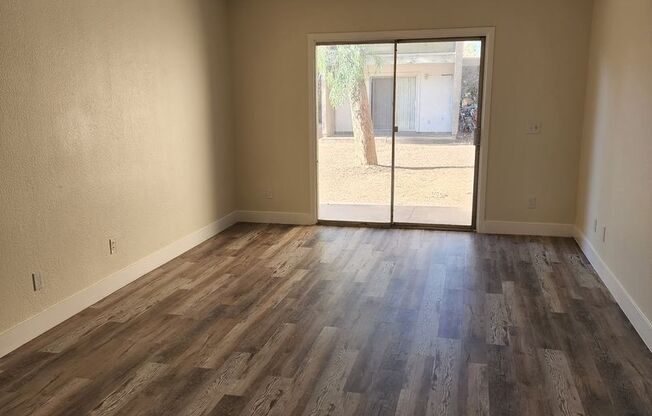 1 bed, 1 bath, 725 sqft, $1,050