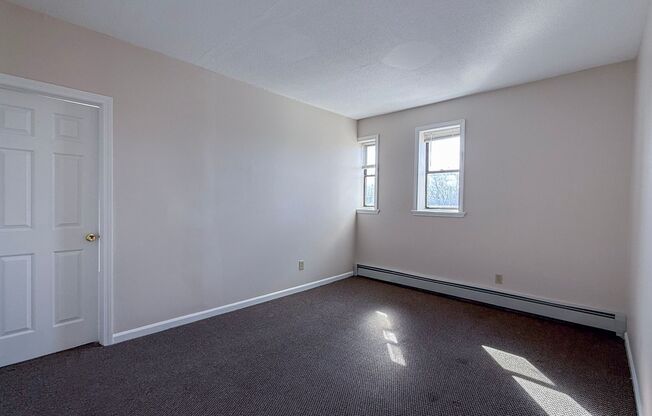 1 bed, 1 bath, 476 sqft, $1,280, Unit 405