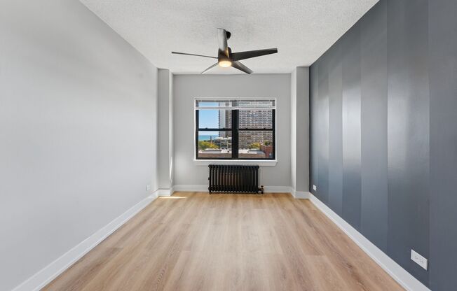 2 beds, 1 bath, 549 sqft, $2,450, Unit 8E