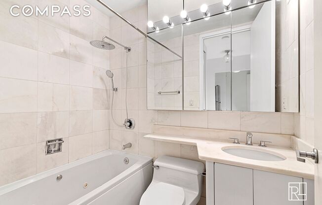 Studio, 1 bath, 467 sqft, $3,980, Unit 12D