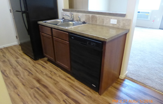 3 beds, 2 baths, 1,197 sqft, $1,695, Unit Unit # 208