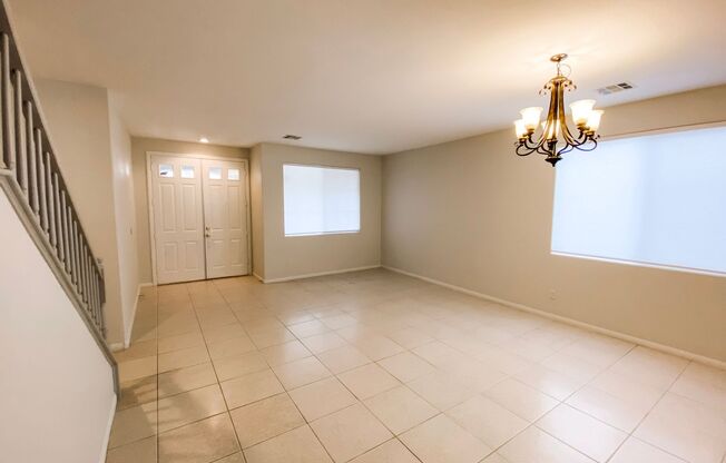 Beautiful 5 bedroom 3 bath Summerlin home!