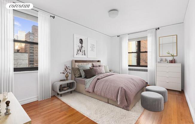 222 E 35 ST