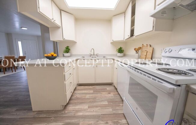 3 beds, 2 baths, 1,550 sqft, $1,750, Unit 4050