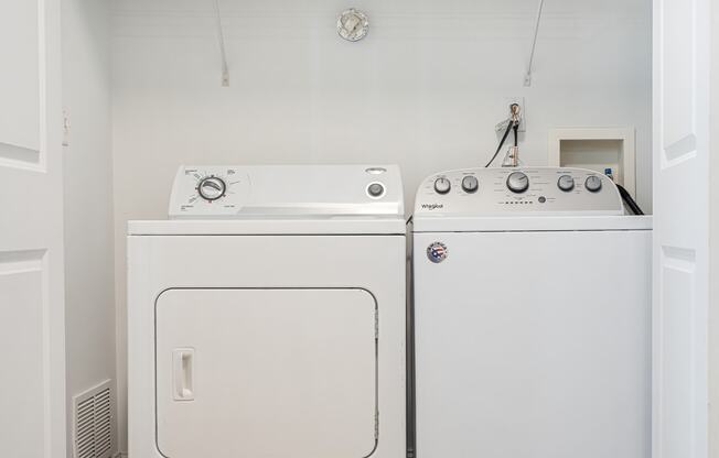 Laundry at Bristol Station Apartments, Carteret, NJ