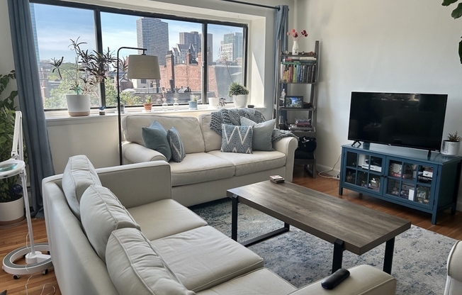 182 Beacon St 8