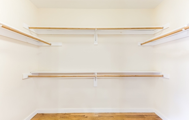335 BUNKER HL ST