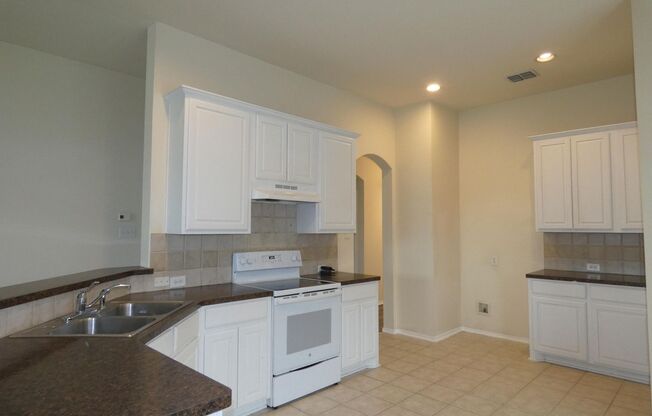 Lovely 3 bedroom, 2 bath home in Sendera Ranch near schools, shopping & more! 13721 Trail Break Drive, Fort Worth, TX 76052