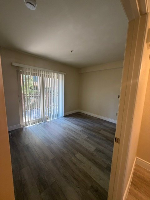 70 ESPERANZA AVE