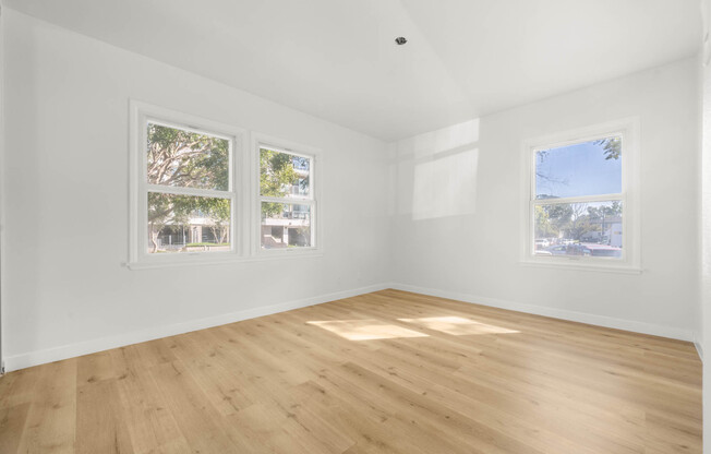 8802 W 88 ST