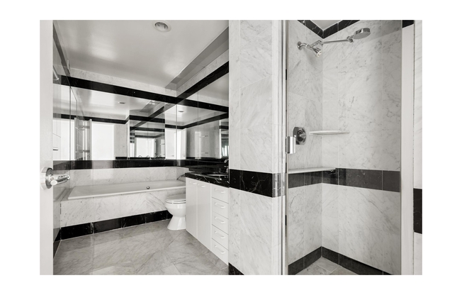 2 beds, 3.5 baths, $15,000, Unit 5101