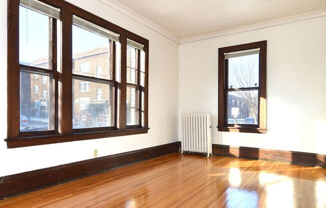 1 bed, 1 bath, 410 sqft, $935, Unit 10 - 114