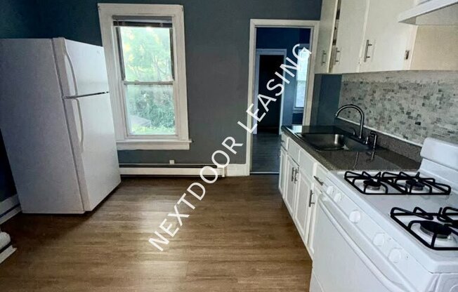 112 Linden Ave
