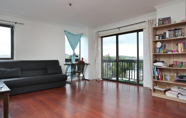 1 bed, 1 bath, 778 sqft, $2,600, Unit 1003