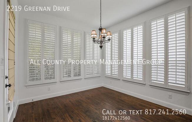 2219 GREENAN DR